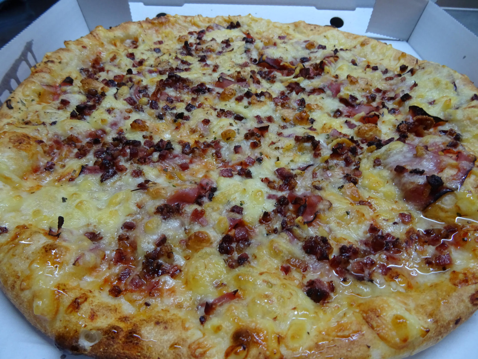 Pizza mit Speck von Pizza Max